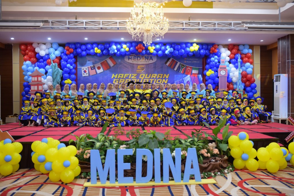 Gampong Jeulingke memiliki beberapa taman kanak-kanak berkualitas tinggi